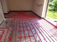 Podlahové topení svépomocí - instalace zákazník Mikulov
